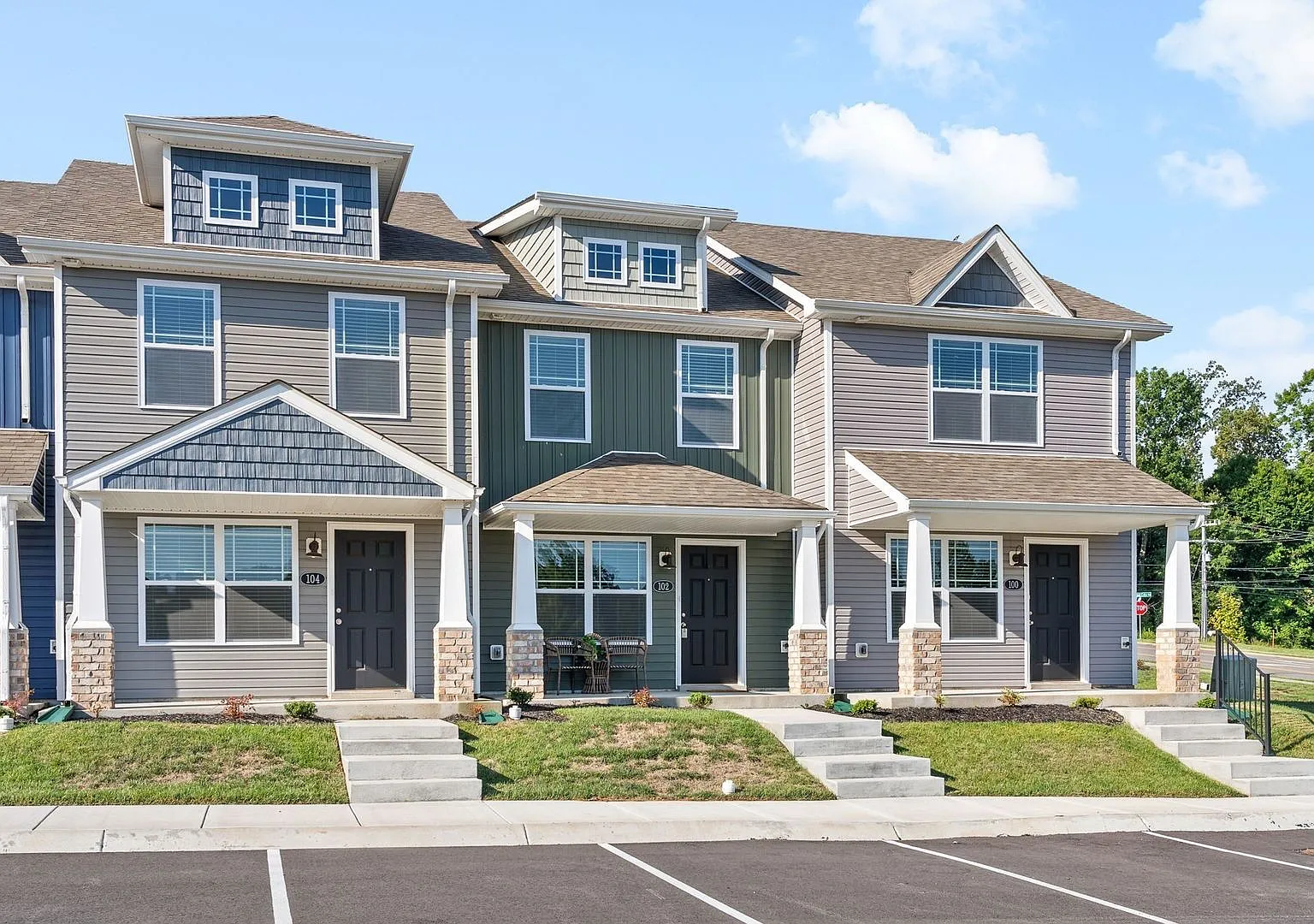 Brand New Construction Condo! Located Near Apsu & Downtown Clarksville! — Photo 2
