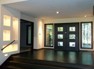 30 Kemp Rd E, Greensboro, NC 27410