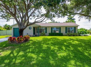 3190 52nd Ln SW, Naples, FL 34116