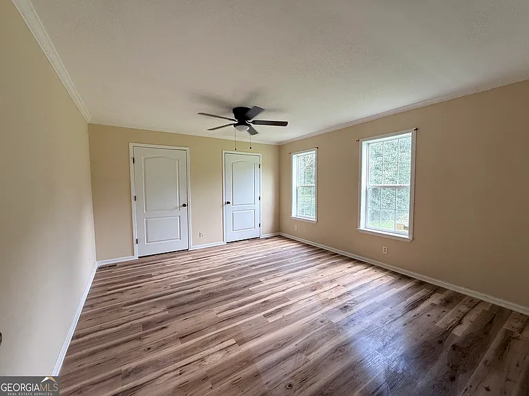 3058 E 166th Hwy — Photo 8