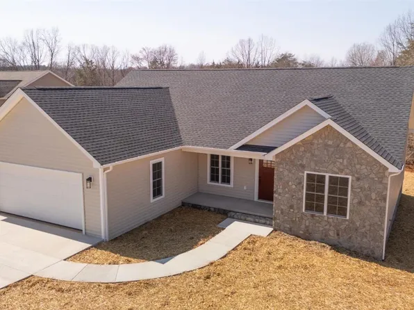 180 Mill Race Dr, Amherst, VA 24521