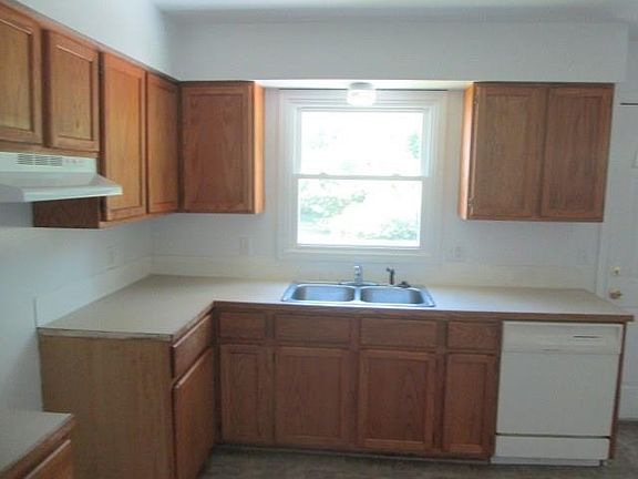 4th image of 38 Partridgeberry Way
