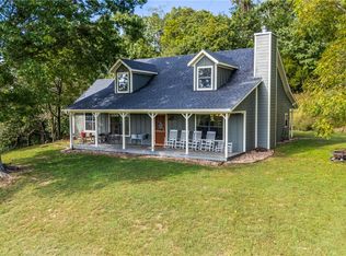 12284 Flowers Rd, West Fork, AR 72774