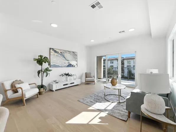 560 El Camino Real #201, San Carlos, CA 94070