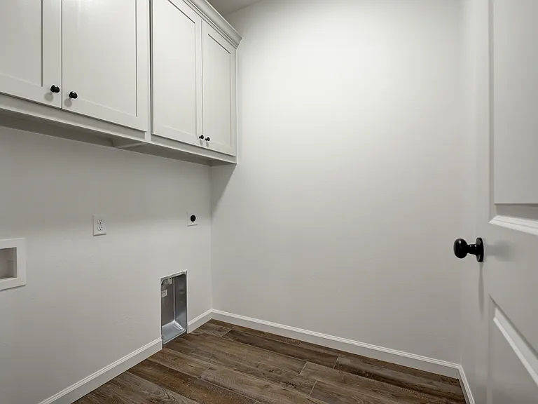 25173 N County Rd #2980B — Photo 33