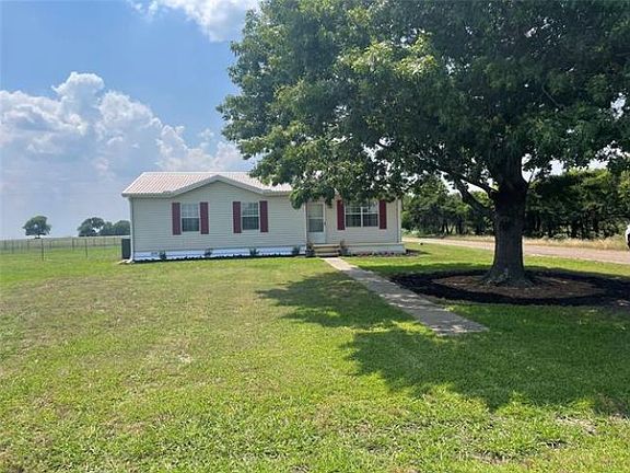 2nd image of 224 County Road 1446