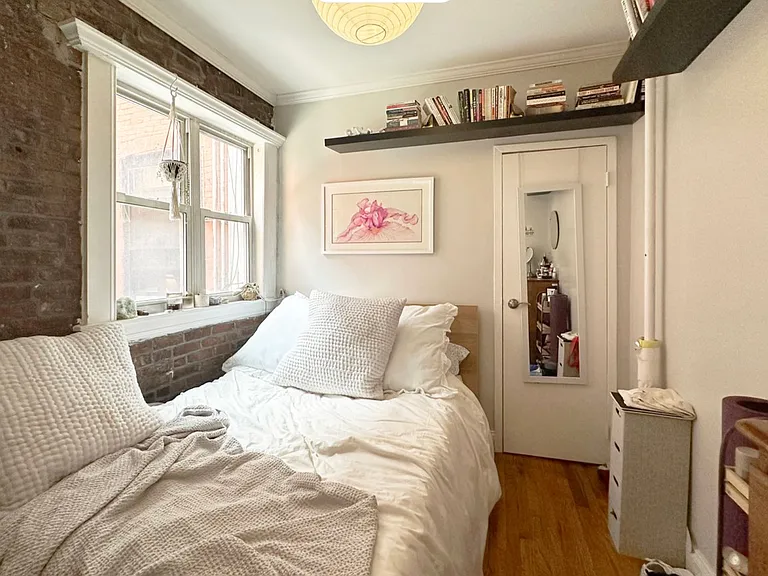 55 Spring St #1 — Photo 8