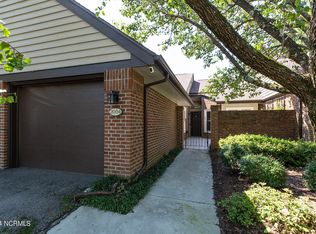 2004 Jumpin Run Dr, Wilmington, NC 28403