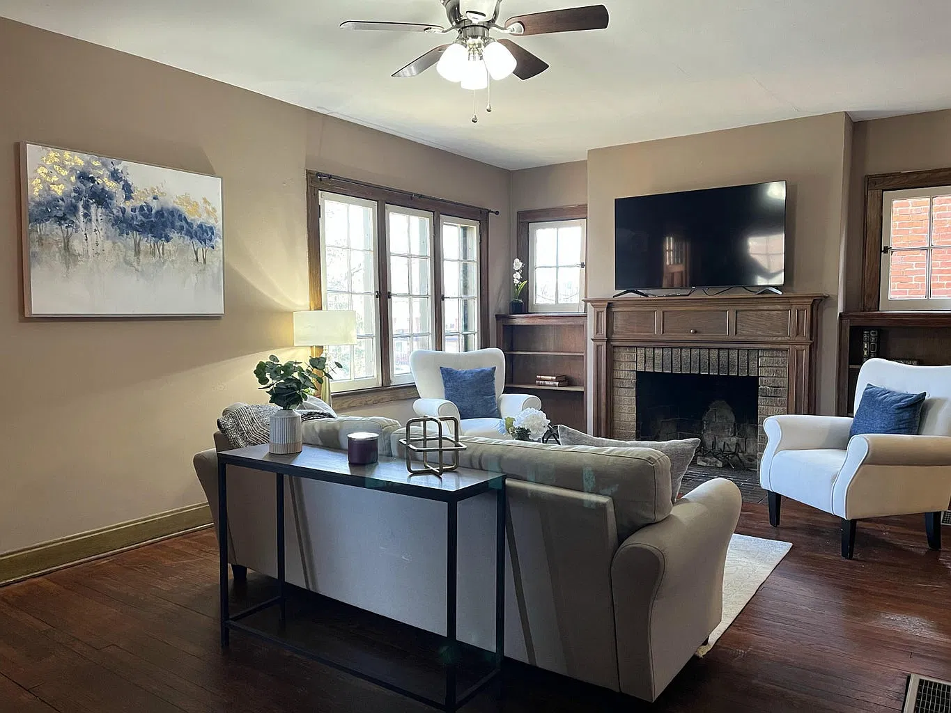 2 bed, 1400 sqft, $1,800 — Photo 2