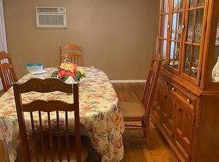 7 Arleen Ave, Holbrook, NY 11741