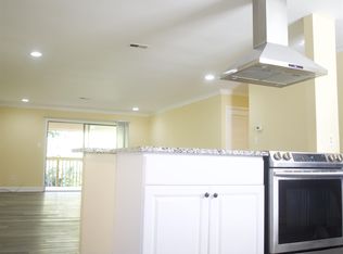 549 Pine Ridge Pl #549, Raleigh, NC 27609