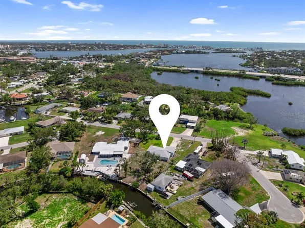 400 DONA DRIVE, NOKOMIS, FL 34275