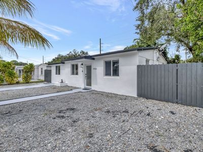 1901 NW 86th Ter, Miami, FL, 33147