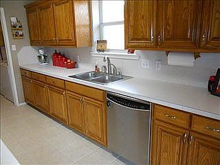 4th image of 9104 Riverfalls Dr