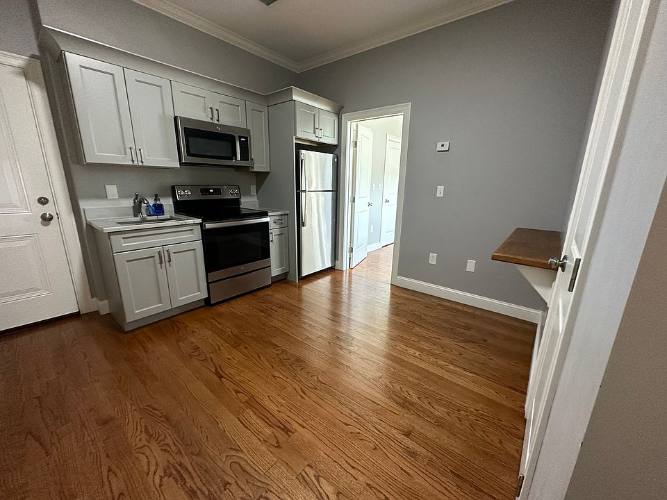 1st image of 120 Tremont St #301
