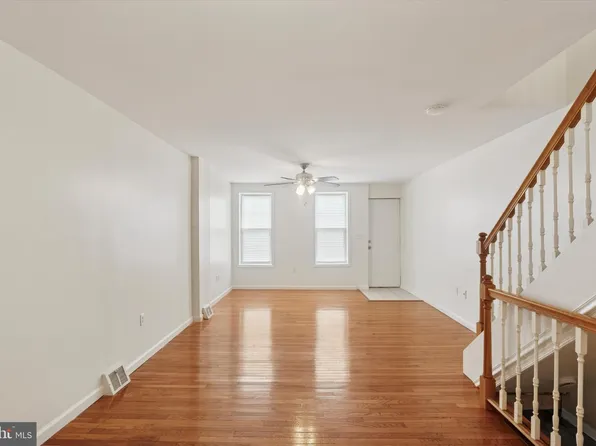 143 Sigel St, Philadelphia, PA 19148