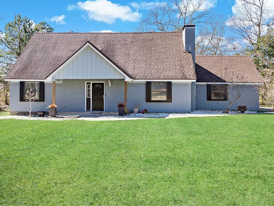 1st image of 4838 Green Brier Dr