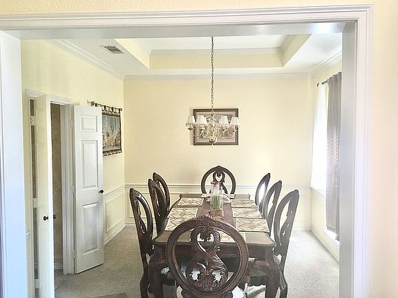 Formal Dining