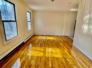 141 9th St #A2, Brooklyn, NY 11215