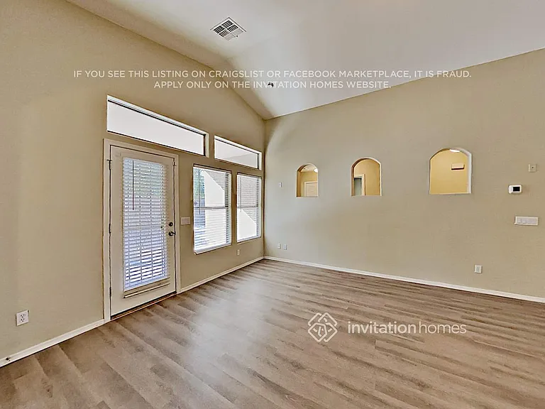 11577 W Yuma St — Photo 5