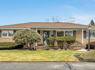 120 Parkcrest Dr, Duryea, PA 18642