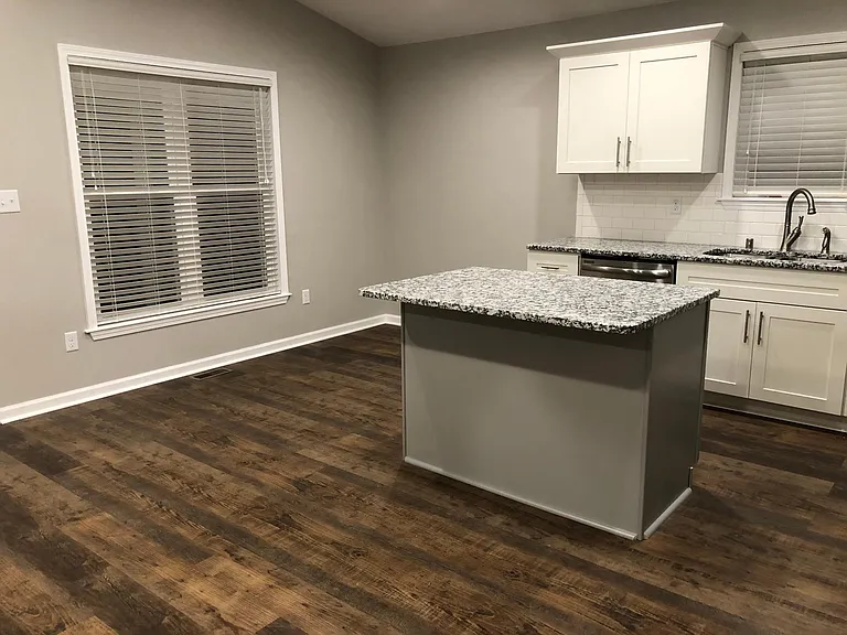 207 Rogers Ave — Photo 17
