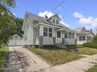 950 Harrison Ave, Schenectady, NY 12306