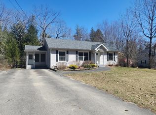 600 Deer Meadow Rd, Webster, NH 03303