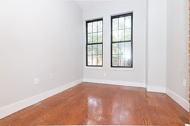 Rented by Nolita Group