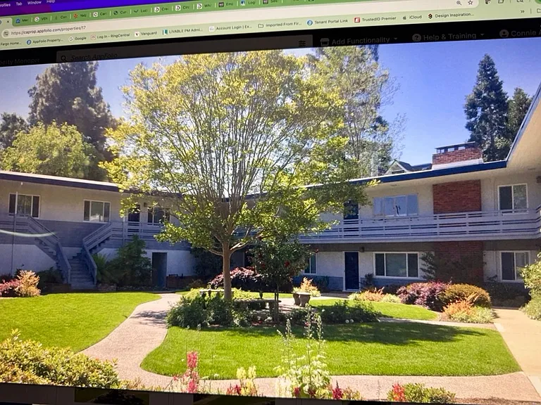 1101 Noel Dr — Photo 14