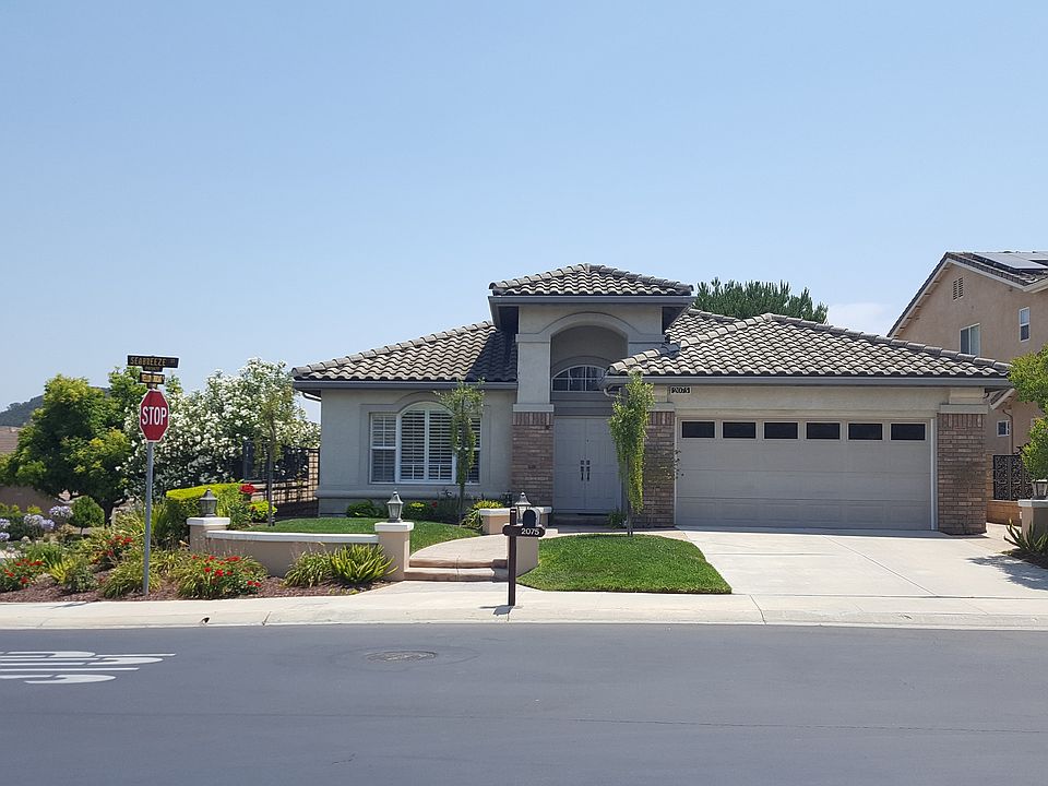1st image of 2075 Seabreeze St