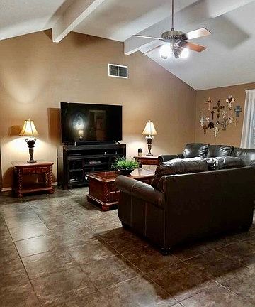4th image of 7267 Flaming Forest St