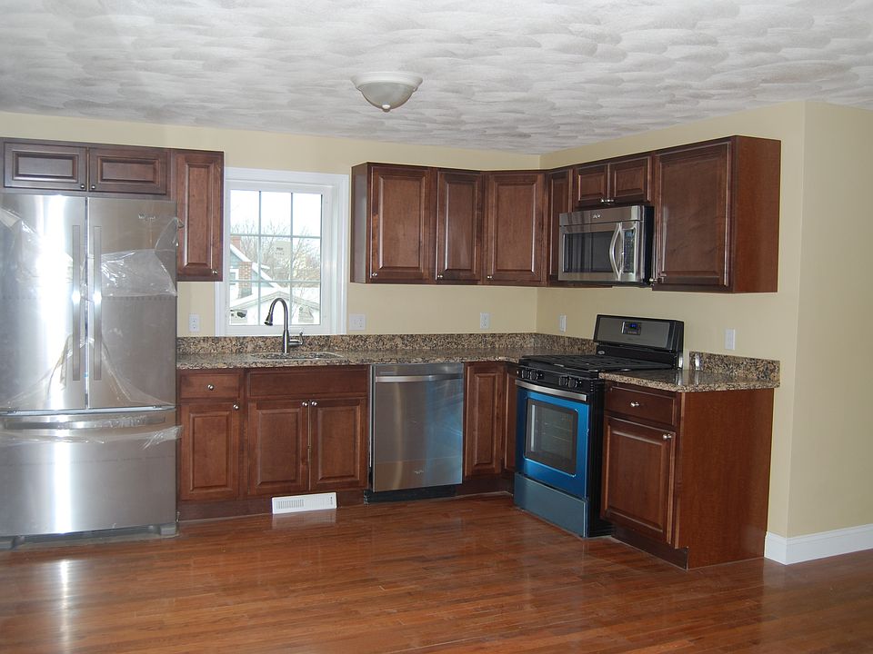 57 Sheridan St, Lynn, MA 01902 Zillow