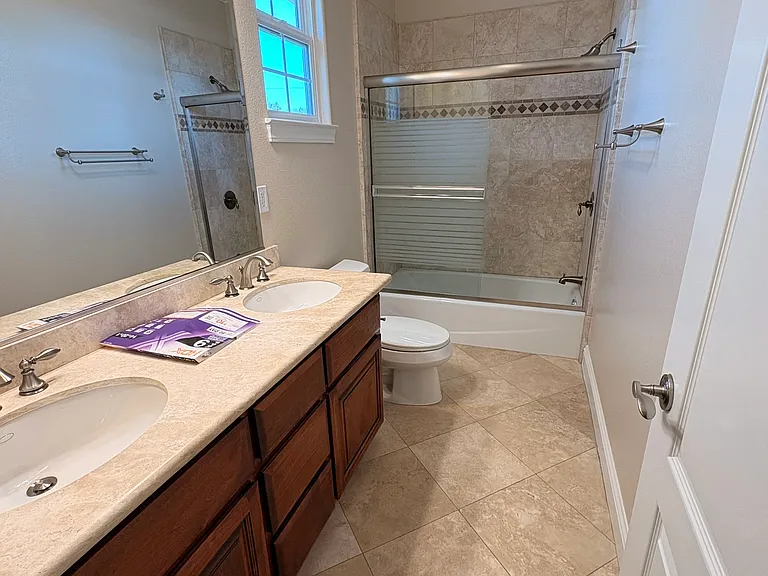 1729 Marich Way — Photo 23