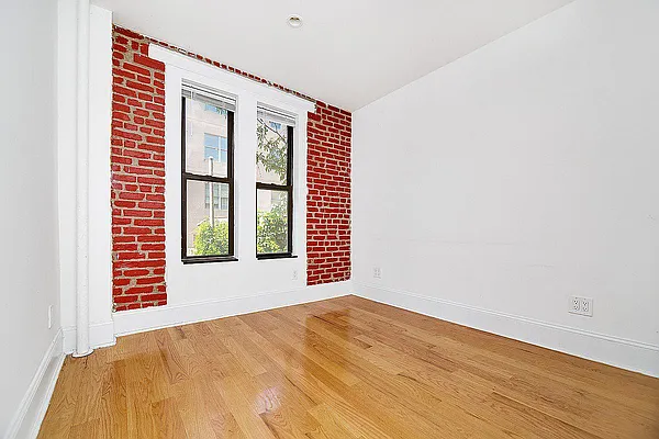 Rented by REAL New York | media 4