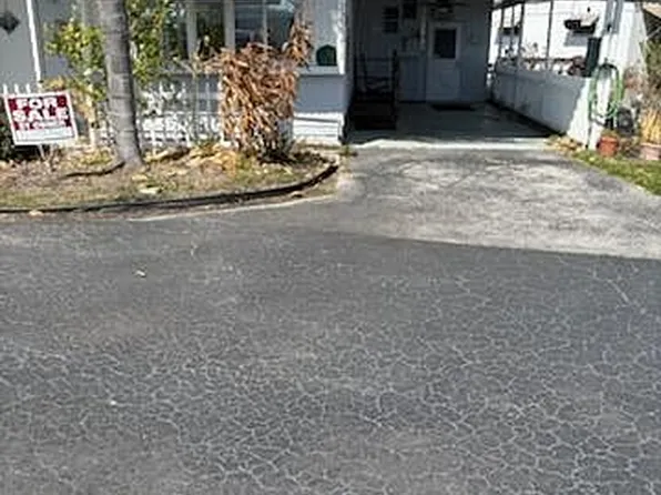 28B Janice Ave, Tavares, FL 32778