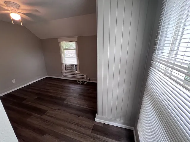 208 S 2nd St #3 — Photo 15
