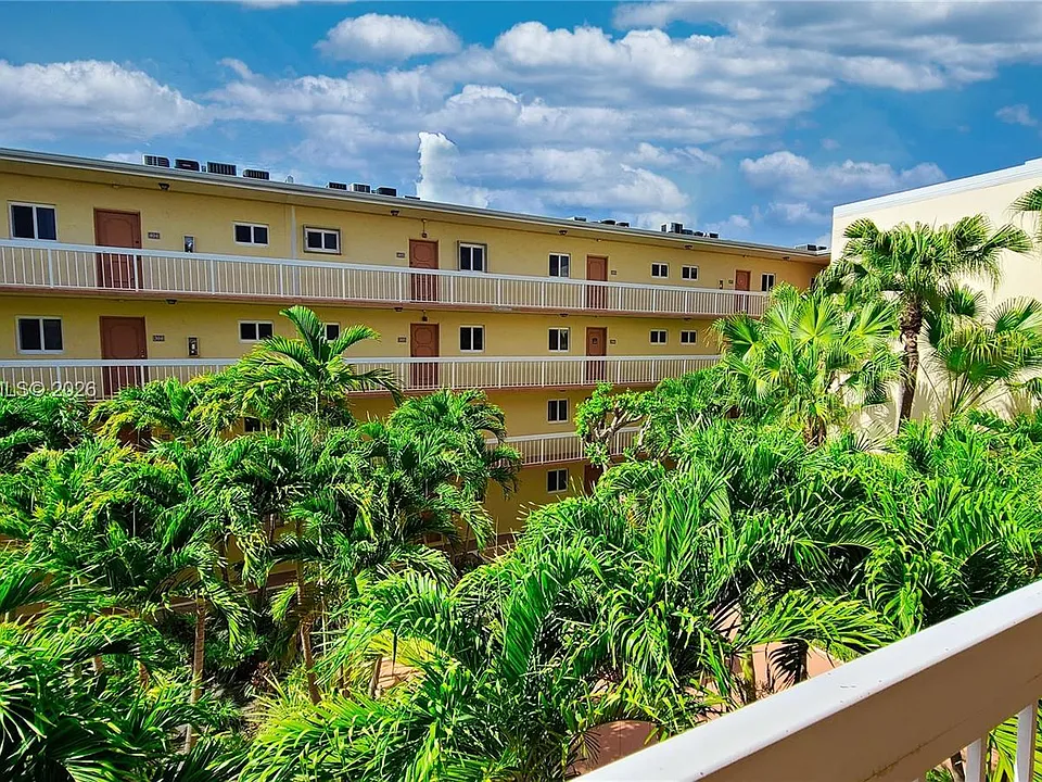 7910 Camino Real #314