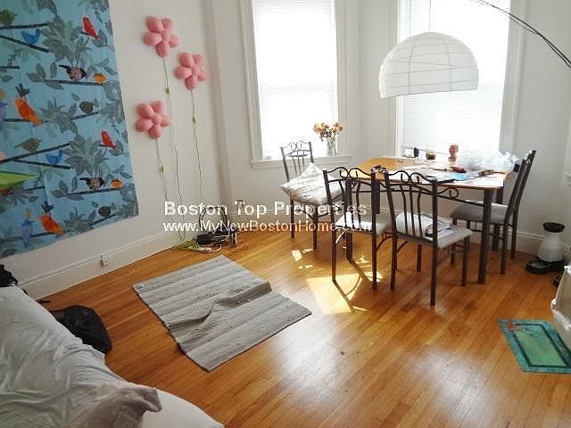 2nd image of 147 Park Dr #24