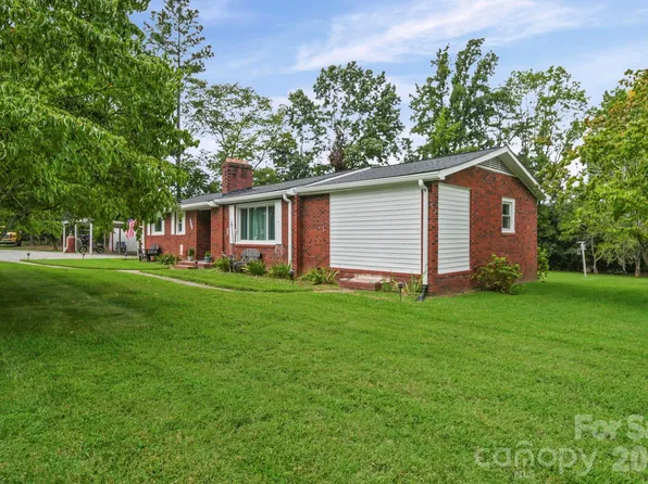 1030 Lippard Rd, Salisbury, NC 28146