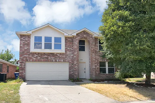 2905 Frontier Ln Photo 1