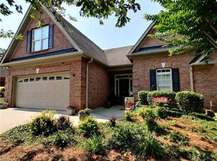 1156 Muirfield Ave, Clemmons, NC 27012