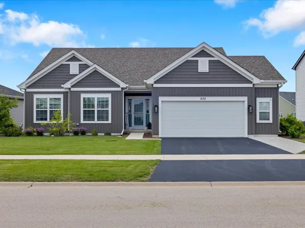 635 Maplewood Cir, Elburn, IL 60119