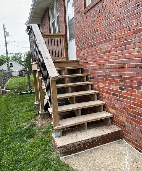 4605 Wakeley St — Photo 2
