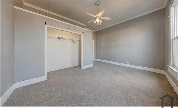 1203 Edgar St — Photo 2