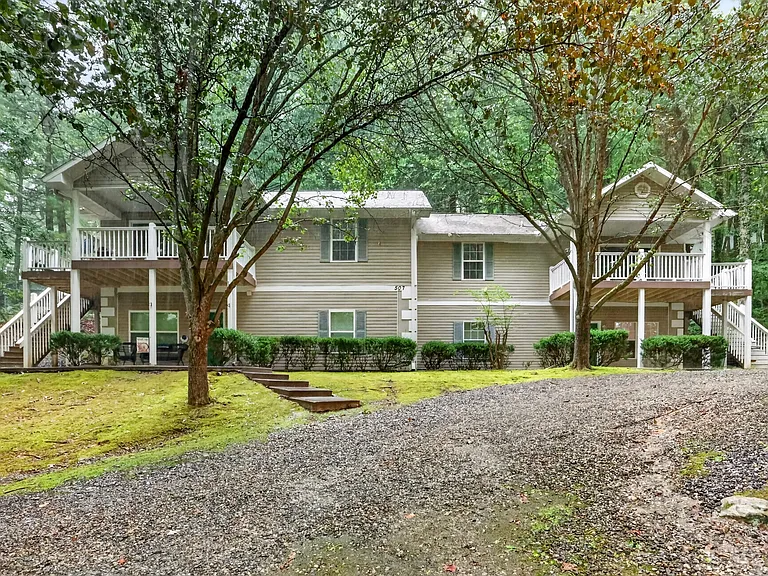507 Emory Cir #B — Photo 20