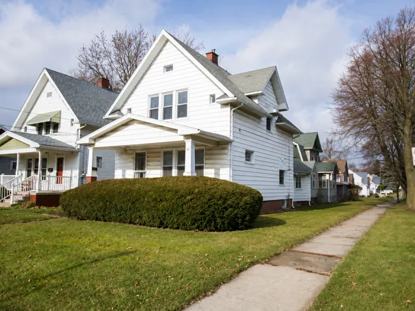 902 Dryden Dr, Toledo, OH 43612