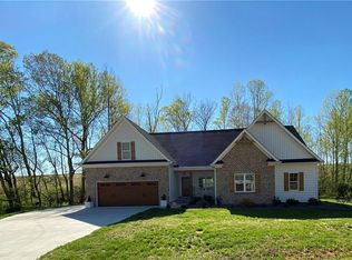 1032 Carson Watts Rd, King, NC 27021