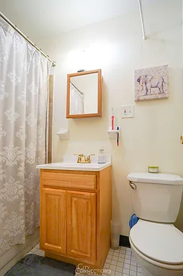 Rented by City Connections Realty | media 16