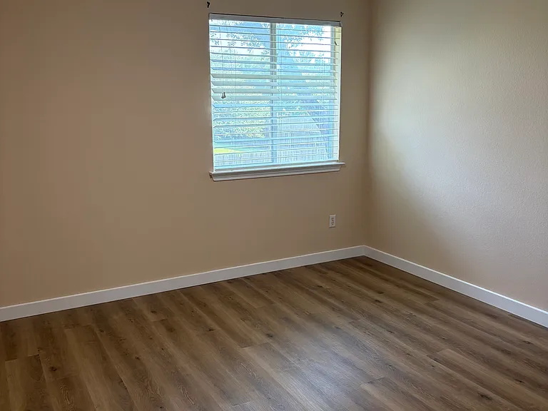 11612 Mc Dows Hole Ln — Photo 11